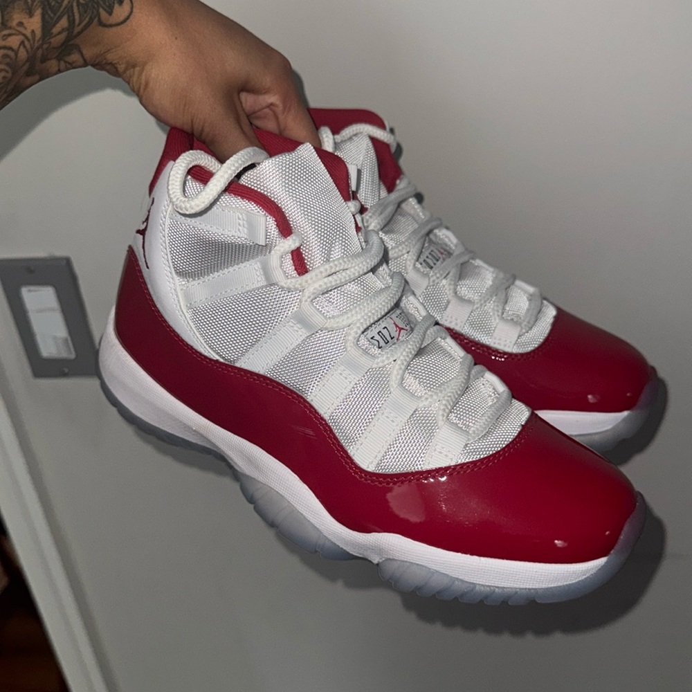 Cherry red 11s